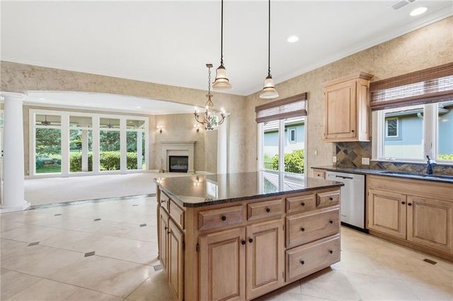 15212 Fontana Street, Leawood, KS 66224