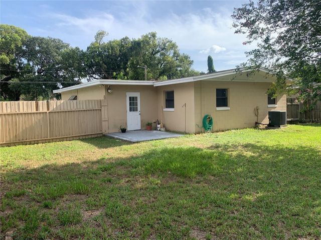 1915 WEEKS AVENUE, Orlando, FL 32806
