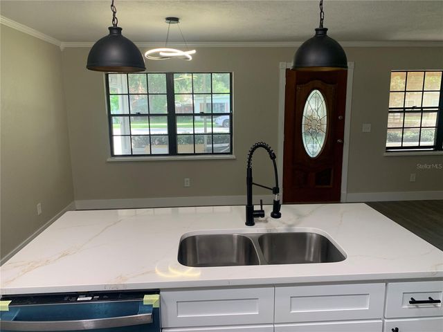 1915 WEEKS AVENUE, Orlando, FL 32806