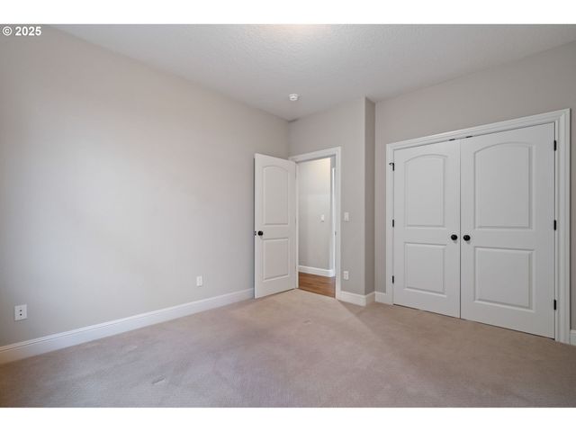 4331 Se 166TH Ct, Vancouver, WA 98683