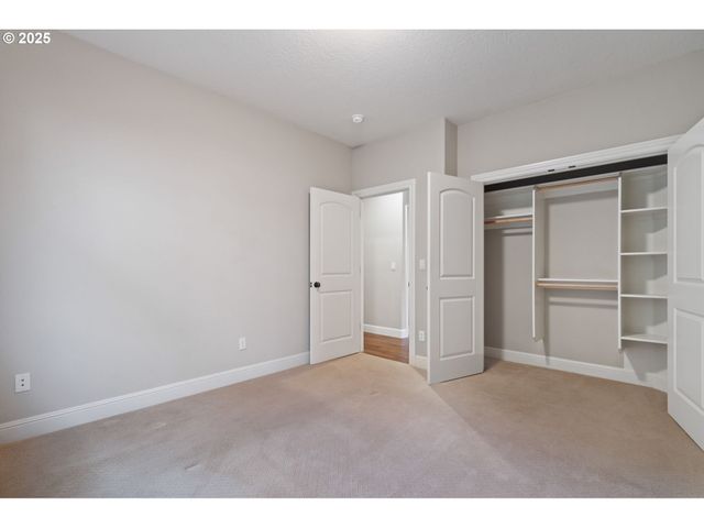 4331 Se 166TH Ct, Vancouver, WA 98683