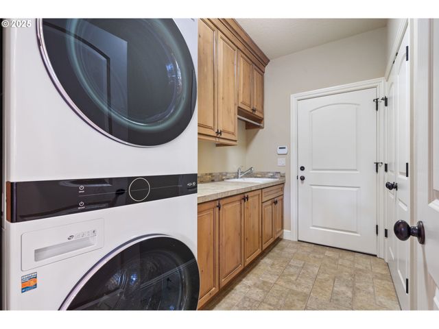 4331 Se 166TH Ct, Vancouver, WA 98683