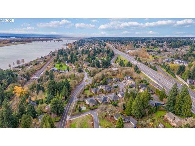 4331 Se 166TH Ct, Vancouver, WA 98683