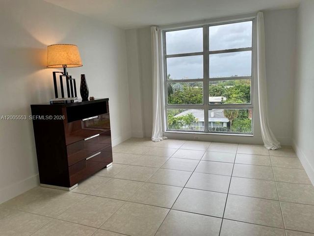 9800 W Bay Harbor Dr 603, Bay Harbor Islands, FL 33154