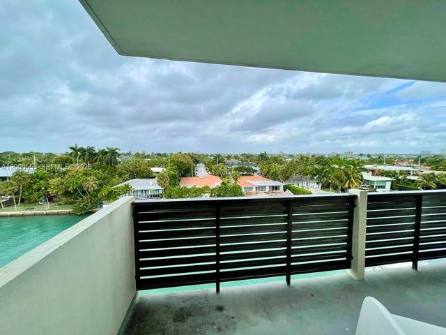 9800 W Bay Harbor Dr 603, Bay Harbor Islands, FL 33154