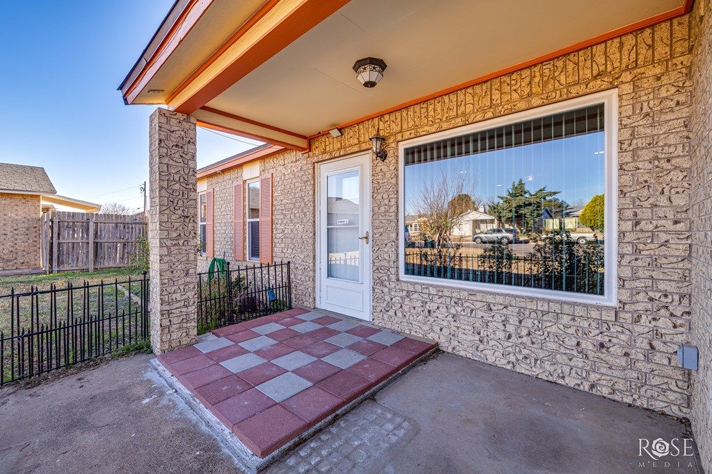 Image 6 of property listing at 3349 Erin St, San Angelo, TX 76903