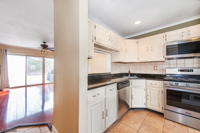 345 Gettysburg Way, Lincoln Park Boro, NJ 07035