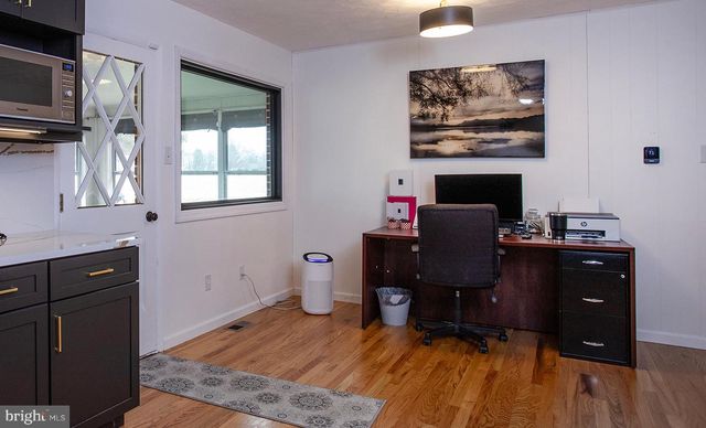 762 SAND HILL RD, Selinsgrove, PA 17870