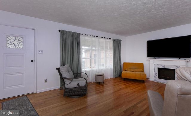 762 SAND HILL RD, Selinsgrove, PA 17870