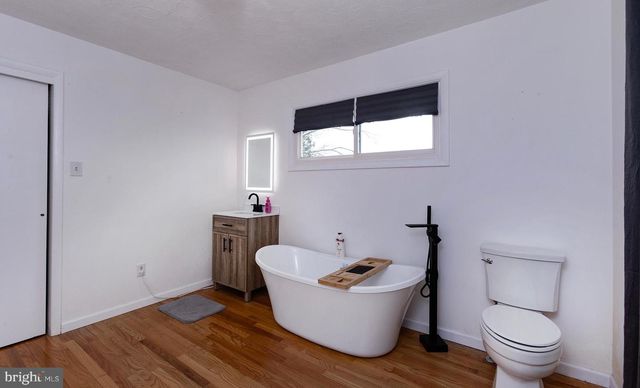 762 SAND HILL RD, Selinsgrove, PA 17870