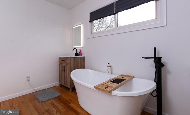 762 SAND HILL RD, Selinsgrove, PA 17870