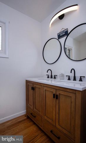 762 SAND HILL RD, Selinsgrove, PA 17870