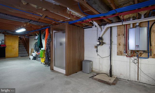 762 SAND HILL RD, Selinsgrove, PA 17870