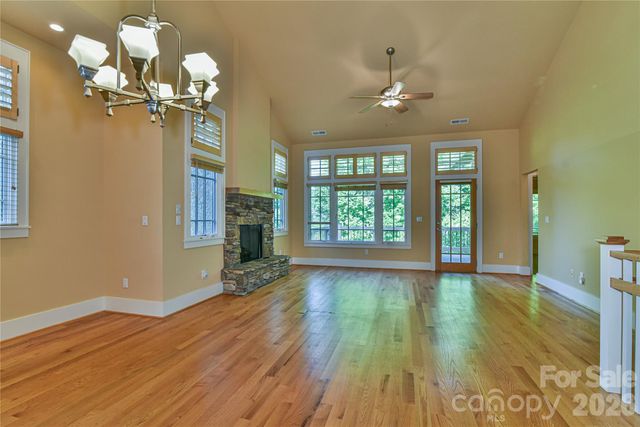 52 Mandolin Drive 52, Black Mountain, NC 28711