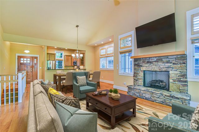 52 Mandolin Drive 52, Black Mountain, NC 28711