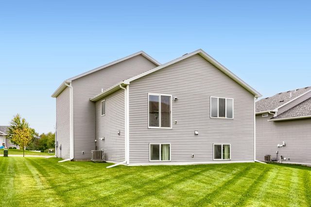 10159 189th Avenue NW, Elk River, MN 55330
