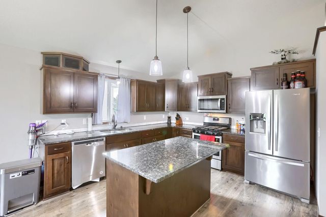 10159 189th Avenue NW, Elk River, MN 55330
