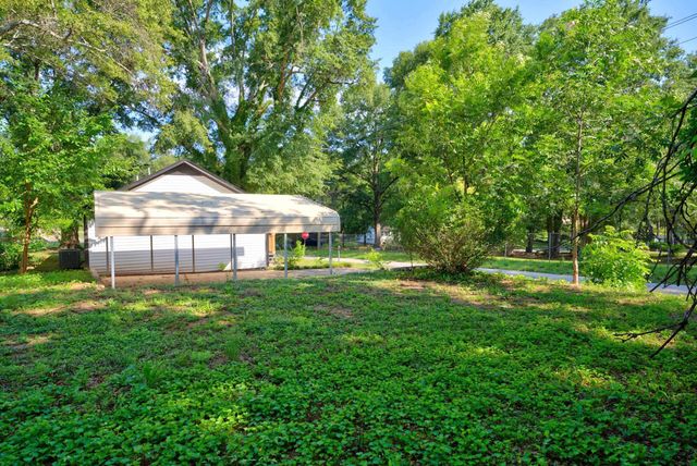306 Spruce Road, Spartanburg, SC 29303