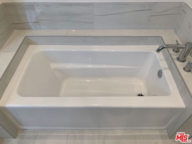 1721 GRANVILLE Avenue 2, Los Angeles, CA 90025