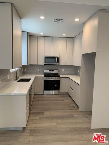 1721 GRANVILLE Avenue 2, Los Angeles, CA 90025