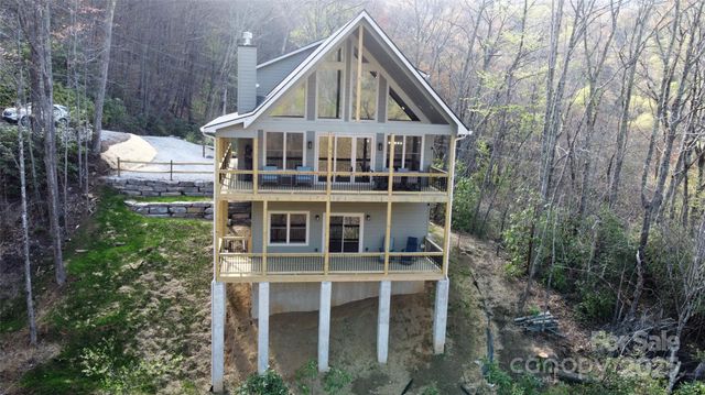 601 Tater Patch Road, Maggie Valley, NC 28751