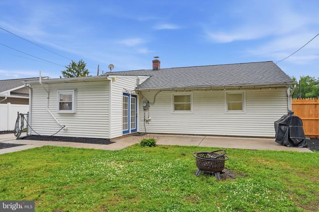 2206 DAVID DR, Bristol, PA 19007