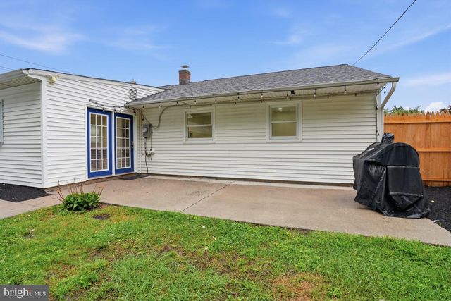 2206 DAVID DR, Bristol, PA 19007