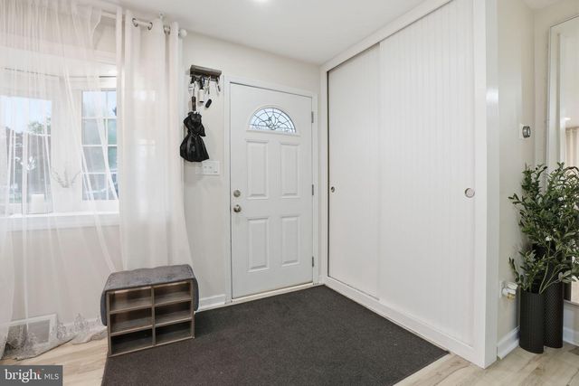 2206 DAVID DR, Bristol, PA 19007