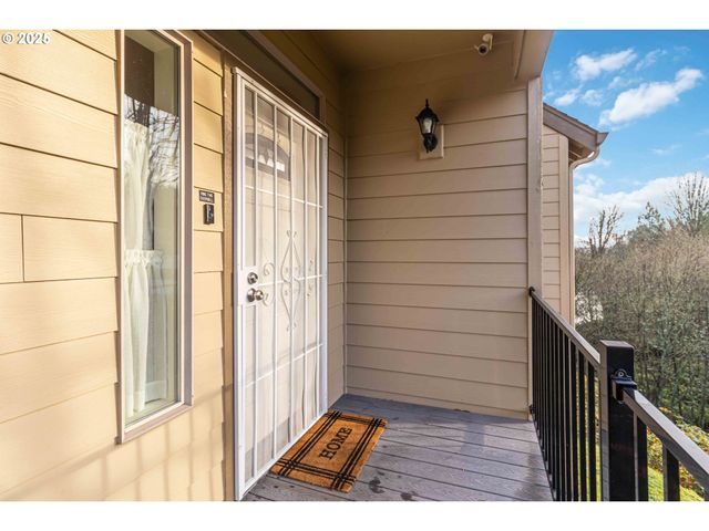 119 PENINSULA Dr, Kelso, WA 98626