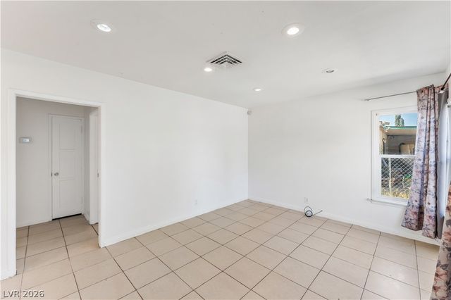 203 Earl Street, Las Vegas, NV 89101
