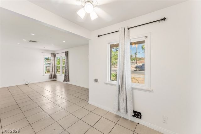 203 Earl Street, Las Vegas, NV 89101