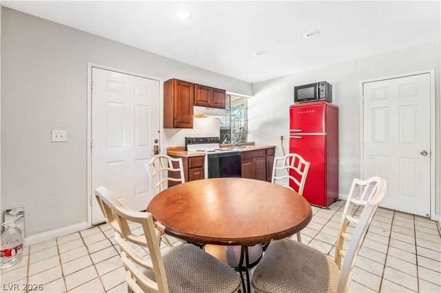 203 Earl Street, Las Vegas, NV 89101