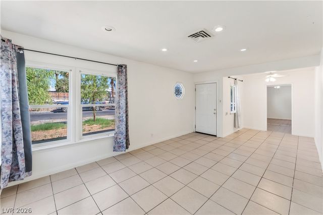 203 Earl Street, Las Vegas, NV 89101