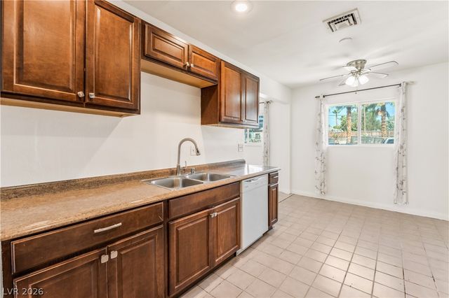 203 Earl Street, Las Vegas, NV 89101