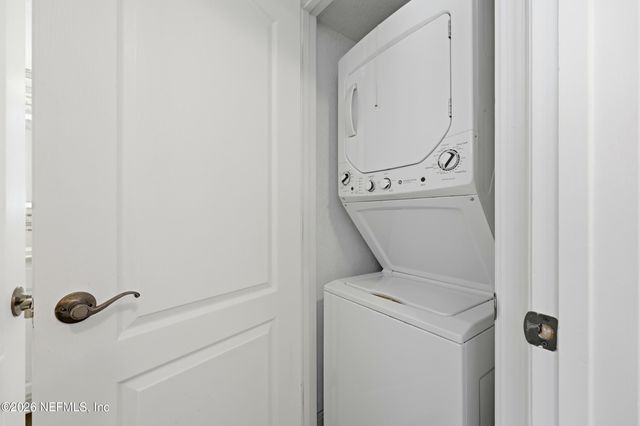 109 25TH Avenue S O11, Jacksonville Beach, FL 32250