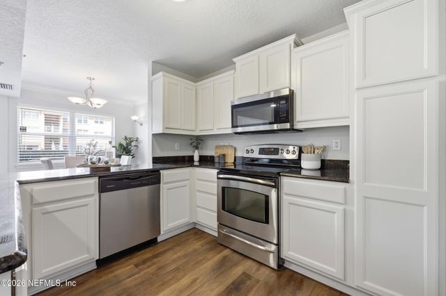 109 25TH Avenue S O11, Jacksonville Beach, FL 32250