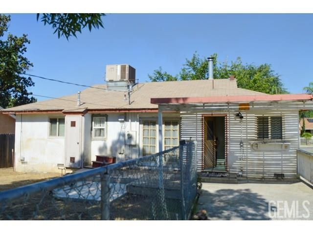 901 Greenwood Drive, Bakersfield, CA 93306