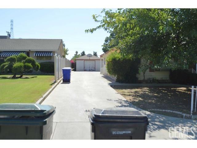 901 Greenwood Drive, Bakersfield, CA 93306
