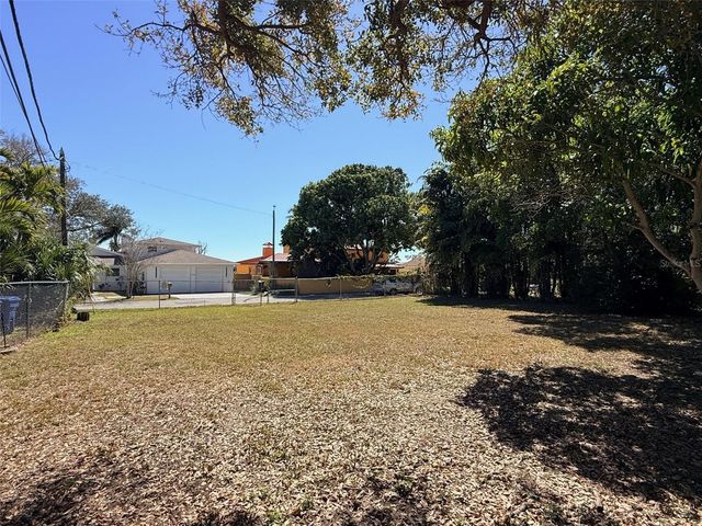 LING-A-MOR TERRACE S, St Petersburg, FL 33705