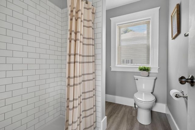 43 Laurel St, Clinton, MA 01510