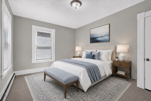 43 Laurel St, Clinton, MA 01510