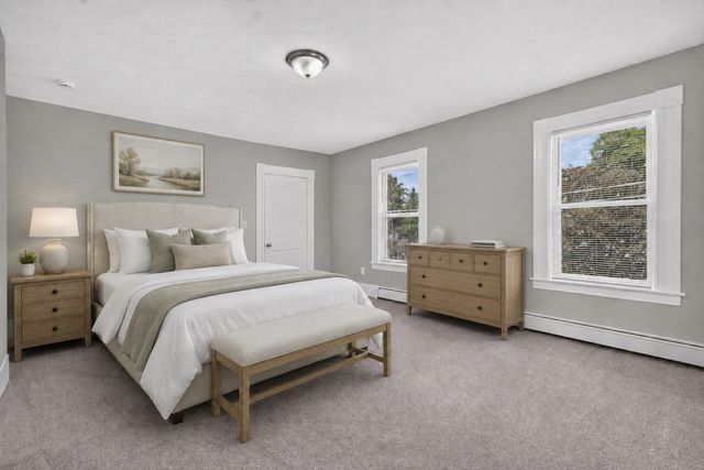 43 Laurel St, Clinton, MA 01510