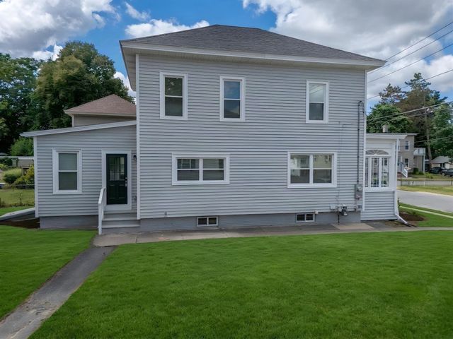 43 Laurel St, Clinton, MA 01510