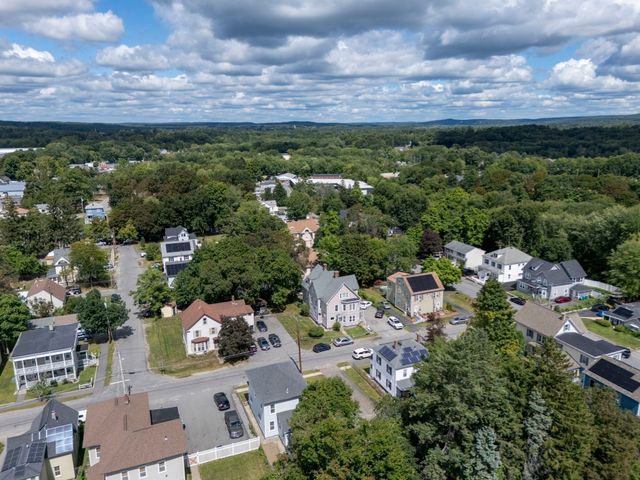 43 Laurel St, Clinton, MA 01510