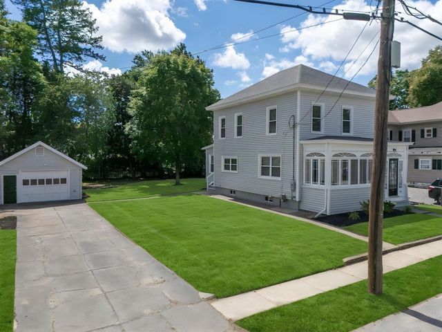 43 Laurel St, Clinton, MA 01510