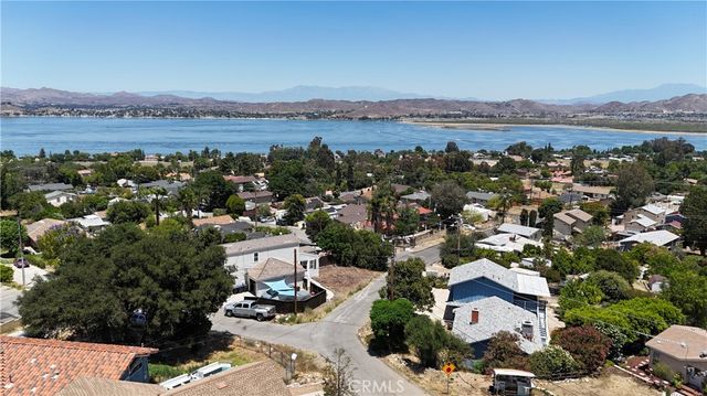 17190 Coleman Avenue, Lake Elsinore, CA 92530