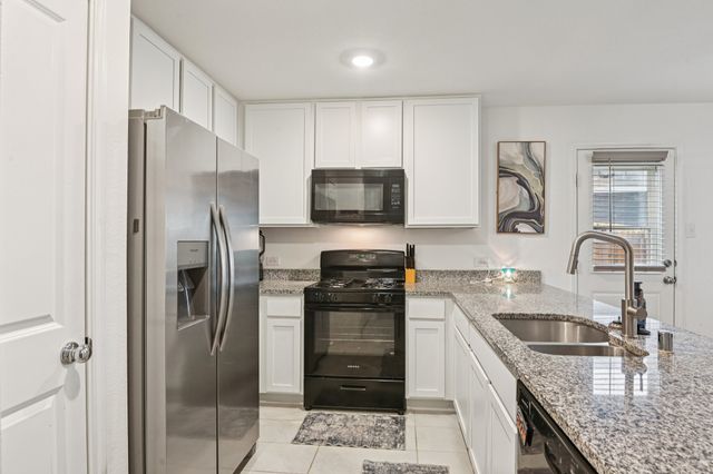 3310 Beckwith Way, Crandall, TX 75114