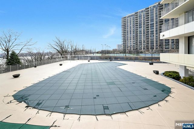 1530 Palisade Avenue 27D, Fort Lee, NJ 07024