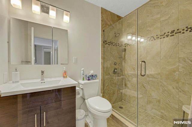 1530 Palisade Avenue 27D, Fort Lee, NJ 07024
