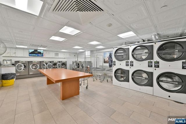 1530 Palisade Avenue 27D, Fort Lee, NJ 07024